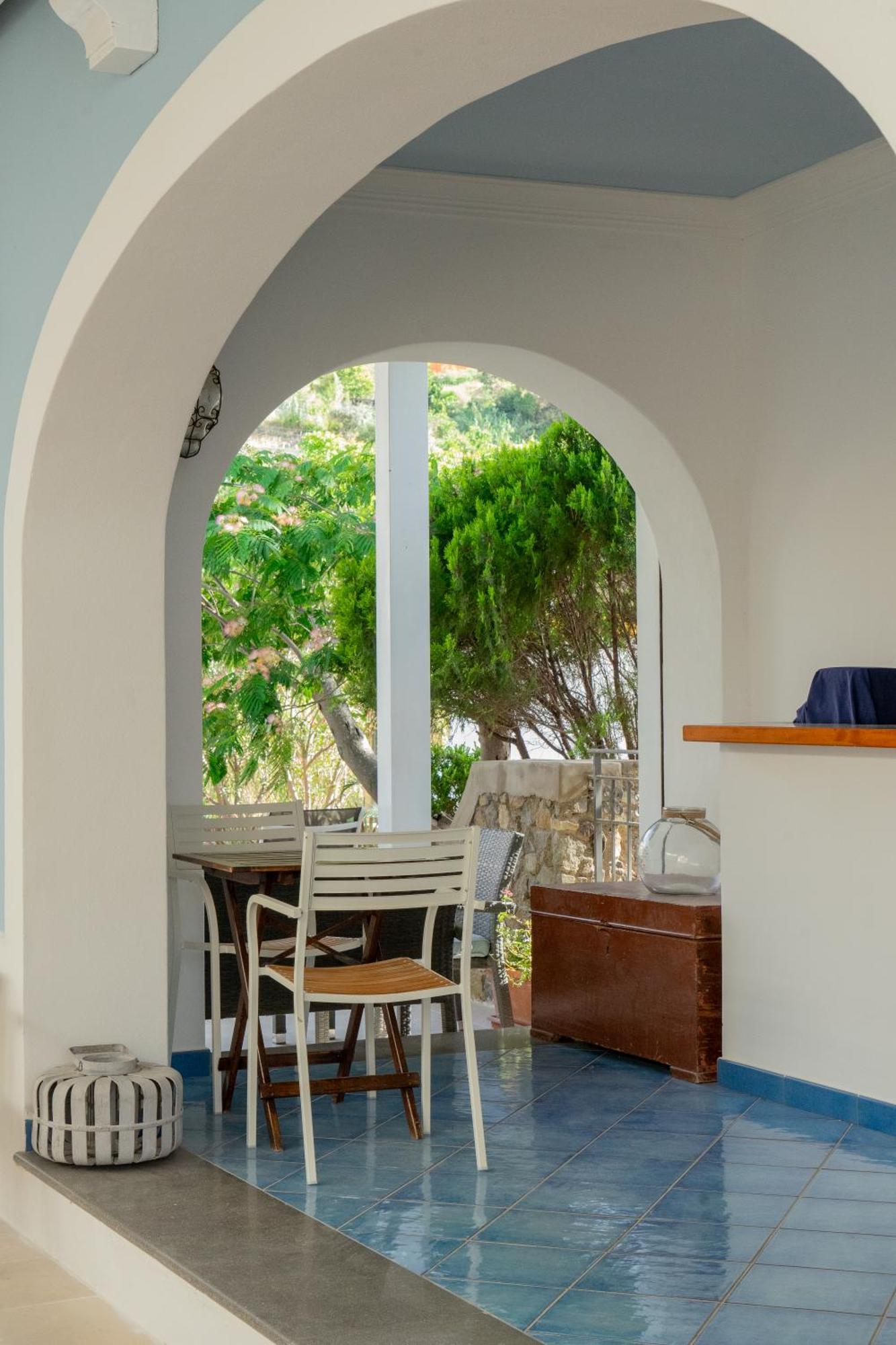 Villa Acacia Ponza Exterior photo